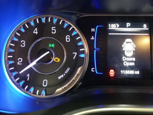 Photo 8 from auction – 2015 CHRYSLER 200 LIMITE with VIN 1C3CCCAB7FN739520