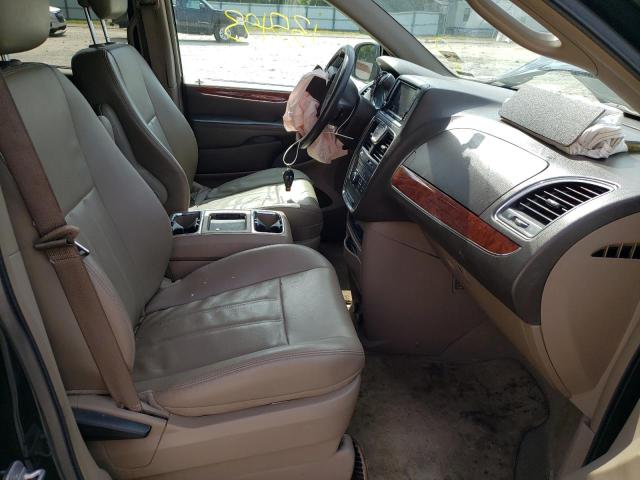 Photo 5 from auction – 2013 CHRYSLER TOWN & COU with VIN 2C4RC1BG3DR708916