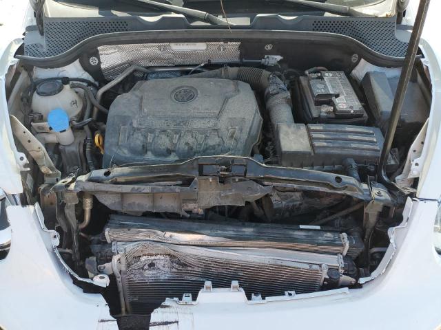 Photo 7 from auction – 2018 VOLKSWAGEN BEETLE S with VIN 3VWFD7AT5JM703086