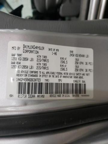Photo 10 from auction – 2006 CHRYSLER TOWN & COU with VIN 1A4GP45RX6B630723