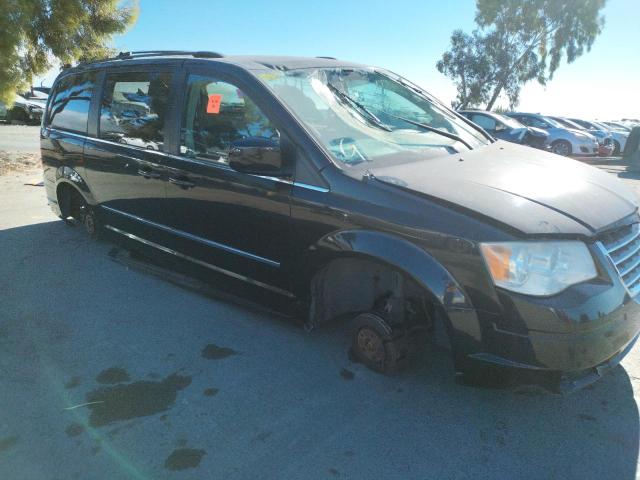 Photo 9 from auction – 2010 CHRYSLER TOWN & COU with VIN 2A4RR5D18AR116254