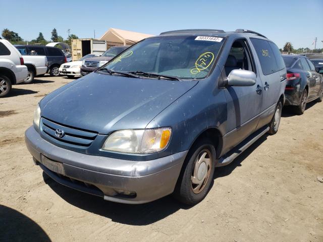 Photo 2 from auction – 2001 TOYOTA SIENNA with VIN 4T3ZF13C81U392403
