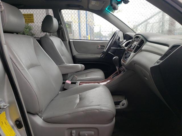Photo 5 from auction – 2005 TOYOTA HIGHLANDER with VIN JTEEP21A350117465