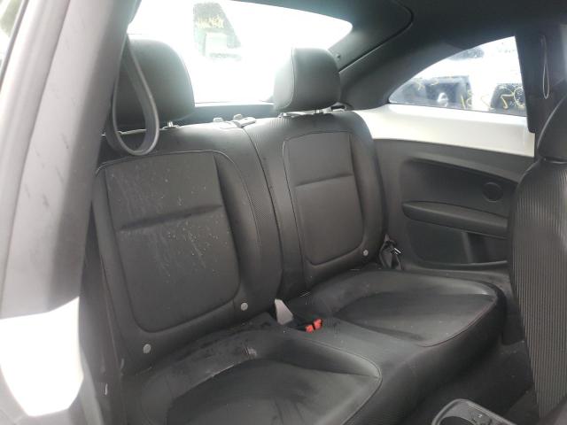 Photo 6 from auction – 2013 VOLKSWAGEN BEETLE with VIN 3VWJP7AT2DM602187