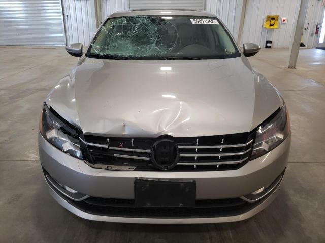 Photo 9 from auction – 2012 VOLKSWAGEN PASSAT SEL with VIN 1VWCN7A3XCC048914