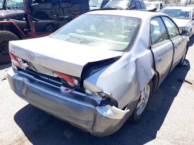 Photo 4 from auction – 2001 LEXUS ES 300 with VIN JT8BF28G210315905