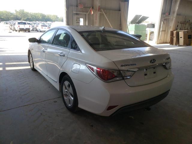 Photo 3 from auction – 2012 HYUNDAI SONATA HYB with VIN KMHEC4A48CA047227