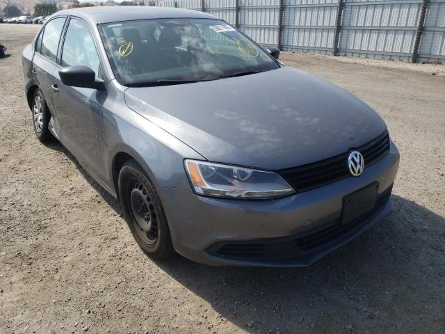 VOLKSWAGEN JETTA BASE 2014 with VIN 3VW2K7AJ9EM256447 - Photo from auction