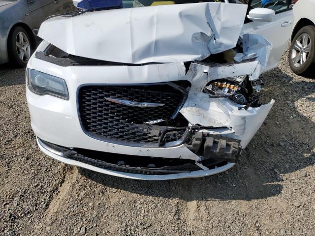 Photo 7 from auction – 2018 CHRYSLER 300 S with VIN 2C3CCAGG3JH267583