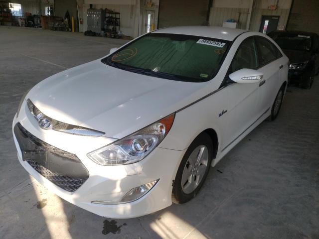 صورة رقم 2 من المزاد - 2012 HYUNDAI SONATA HYB مع VIN KMHEC4A48CA047227