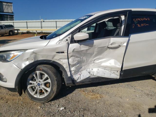 Photo 9 from auction – 2017 FORD ESCAPE SE with VIN 1FMCU9G96HUE12630