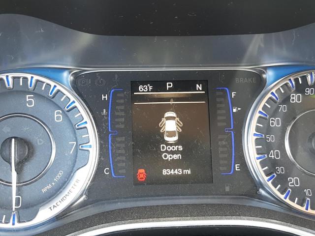 Photo 8 from auction – 2015 CHRYSLER 200 LIMITE with VIN 1C3CCCAB3FN552646