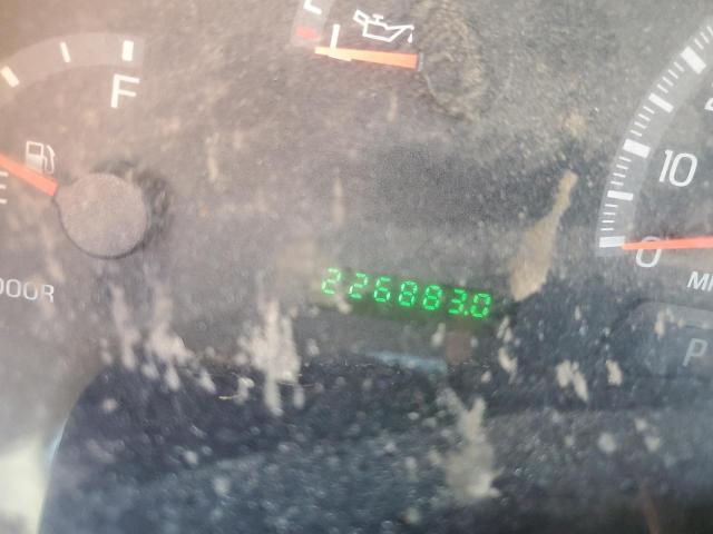 Photo 8 from auction – 2003 FORD F150 with VIN 2FTRX17223CA80446