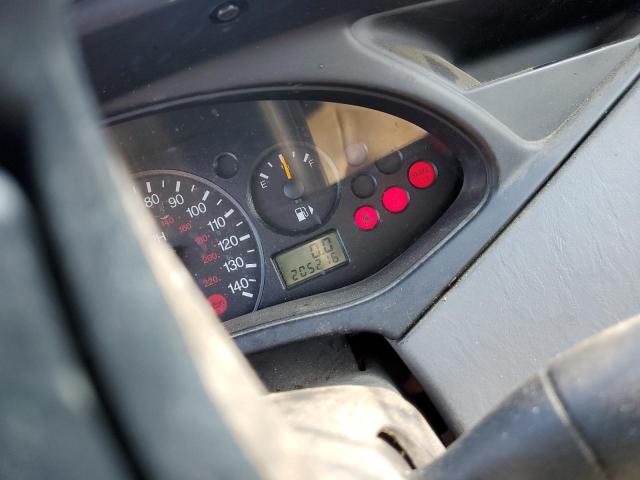 Photo 8 from auction – 2002 FORD FOCUS LX with VIN 1FAFP33P62W189646