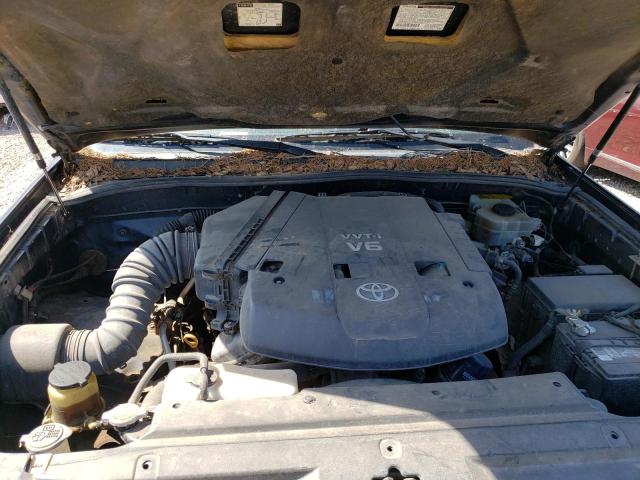 Photo 7 from auction – 2003 TOYOTA 4RUNNER SR with VIN JTEZU14R638007868