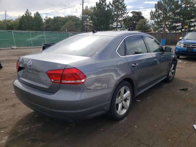 Photo 4 from auction – 2015 VOLKSWAGEN PASSAT S with VIN 1VWAS7A3XFC080573