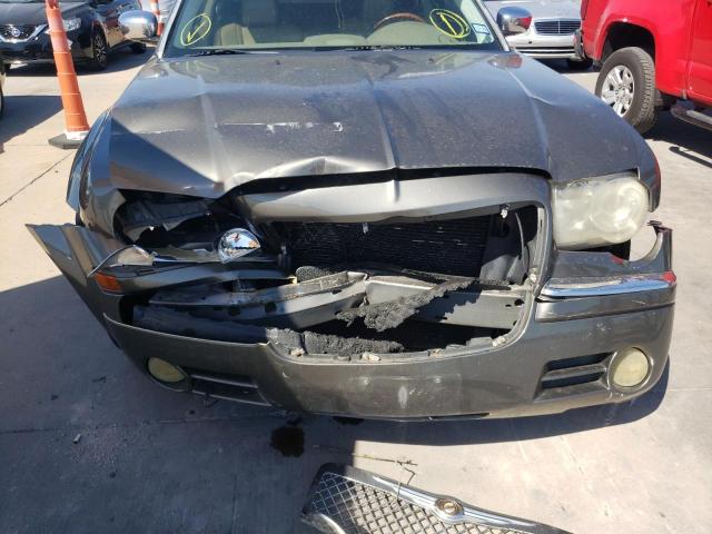 Photo 9 from auction – 2009 CHRYSLER 300C with VIN 2C3LA63T69H583108