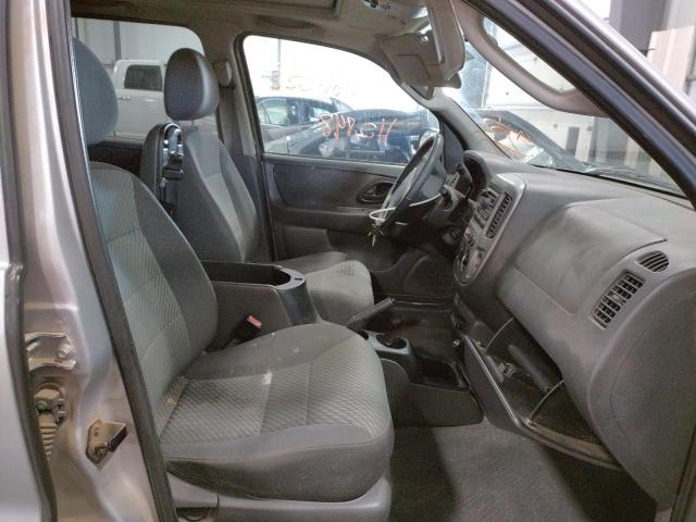 Photo 5 from auction – 2004 FORD ESCAPE XLT with VIN 1FMYU93174KB63752