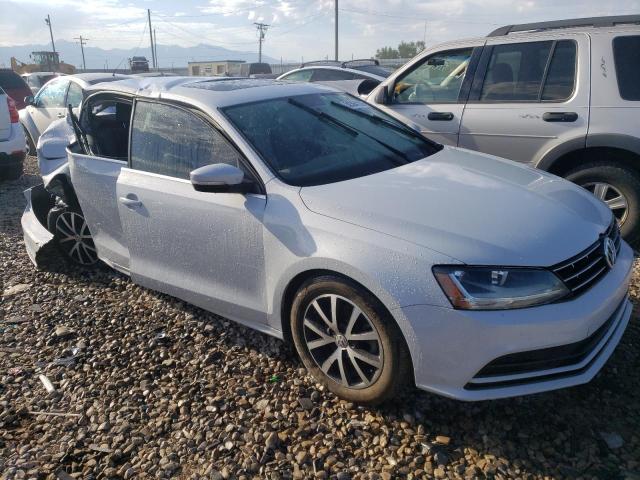 VOLKSWAGEN JETTA SE 2018 with VIN 3VWDB7AJ3JM208834 - Photo from auction