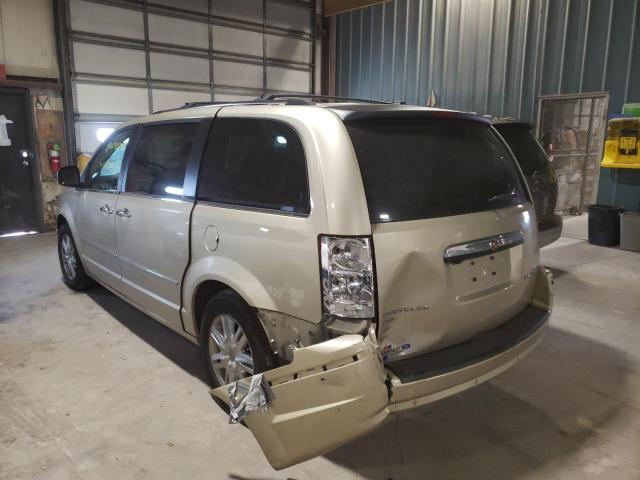 Photo 3 from auction – 2010 CHRYSLER TOWN & COU with VIN 2A4RR7DX8AR398573