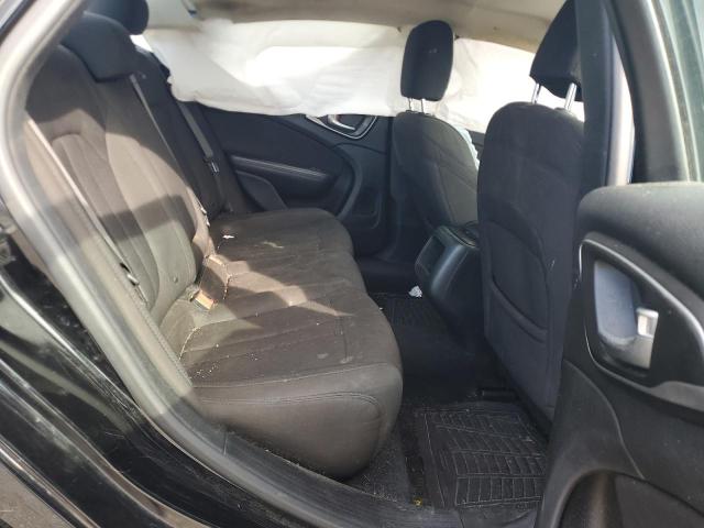 Photo 6 from auction – 2015 CHRYSLER 200 LIMITE with VIN 1C3CCCAB5FN658709