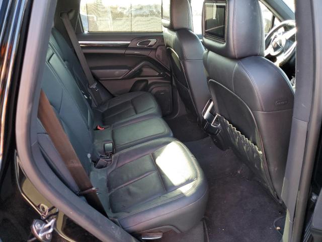 Photo 6 from auction – 2014 PORSCHE CAYENNE S with VIN WP1AB2A23ELA55959