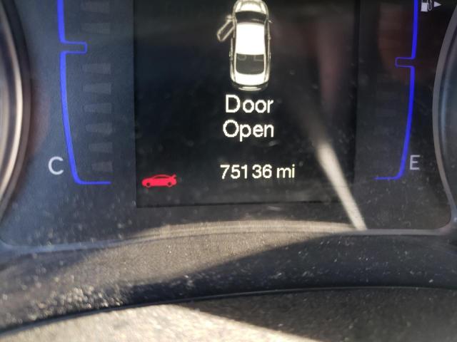 Photo 8 from auction – 2015 CHRYSLER 200 LIMITE with VIN 1C3CCCAB6FN548204