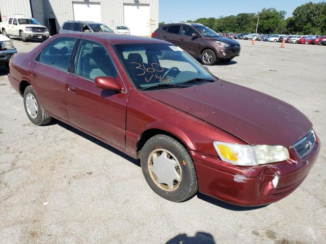 TOYOTA CAMRY 2000 with VIN 4T1BG22K9YU739043 - Photo from auction