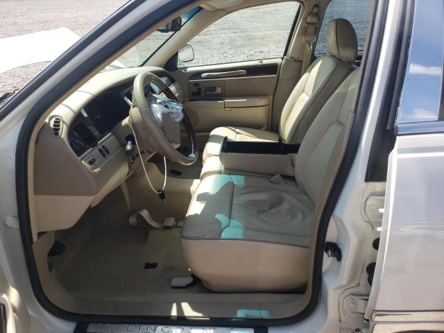 Photo 5 from auction – 2006 LINCOLN TOWN CAR D with VIN 1LNHM83V56Y636447