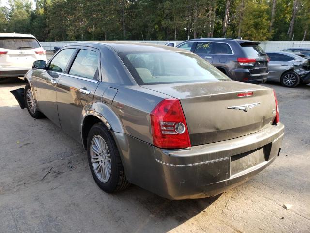 Photo 3 from auction – 2010 CHRYSLER 300 TOURIN with VIN 2C3CA4CD2AH101705