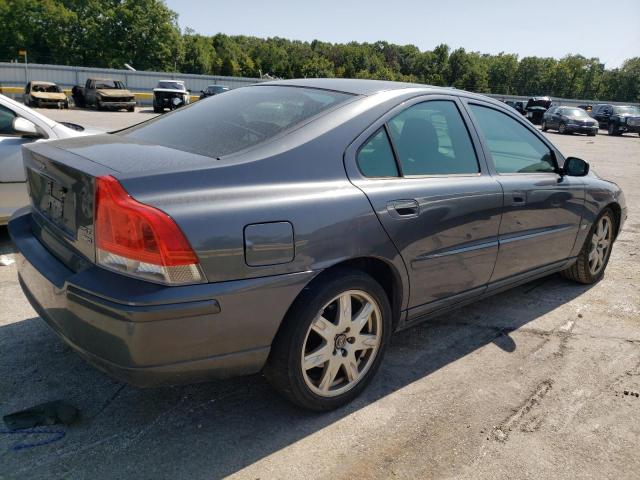 Photo 4 from auction – 2005 VOLVO S60 2.5T with VIN YV1RH592952485472