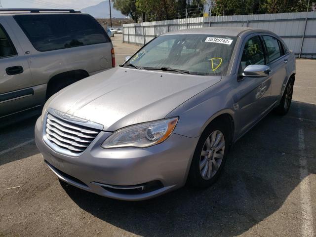 Photo 2 from auction – 2013 CHRYSLER 200 LIMITE with VIN 1C3CCBCG0DN527798
