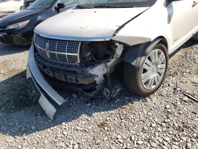 Photo 9 from auction – 2009 LINCOLN MKX with VIN 2LMDU68C59BJ00940