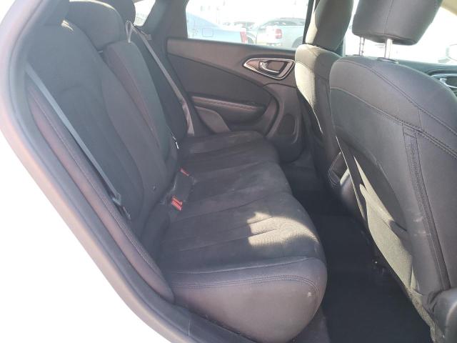 Photo 6 from auction – 2016 CHRYSLER 200 LIMITE with VIN 1C3CCCAB9GN166170