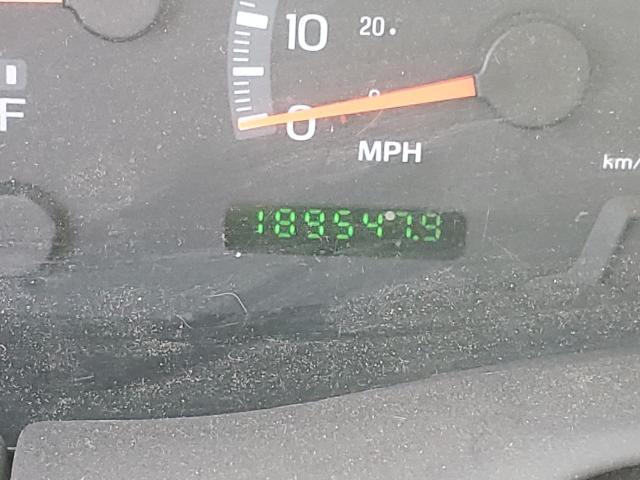 Photo 8 from auction – 2000 FORD EXPEDITION with VIN 1FMRU1667YLC20948
