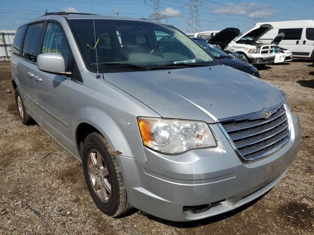 CHRYSLER TOWN AND C 2010 with VIN 2A4RR5D19AR285540 - Photo from auction