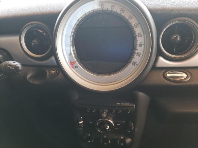 Photo 9 from auction – 2014 MINI COOPER COU with VIN WMWSX1C56ET507974