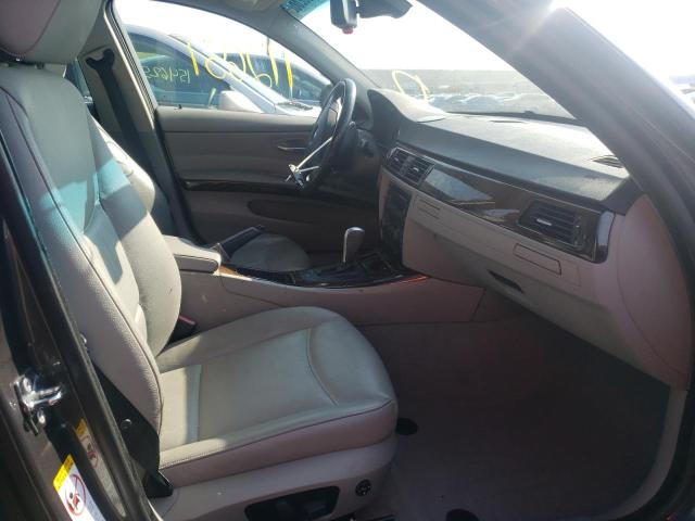 Photo 5 from auction – 2006 BMW 325 I with VIN WBAVB13516KX32208