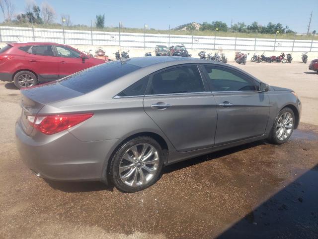 Photo 4 from auction – 2013 HYUNDAI SONATA SE with VIN 5NPEC4AC2DH526815