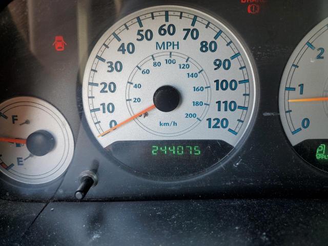 Photo 8 from auction – 2005 CHRYSLER TOWN & COU with VIN 2C4GP44R25R520112