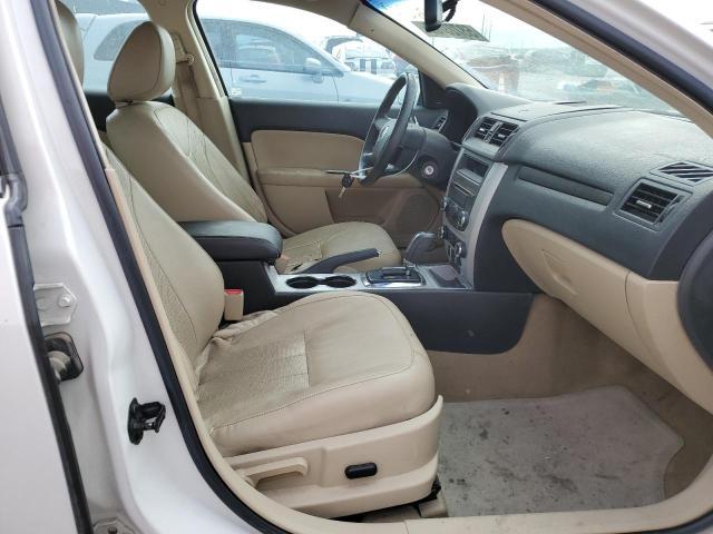 Photo 5 from auction – 2010 MERCURY MILAN PREM with VIN 3MEHM0CG6AR618987