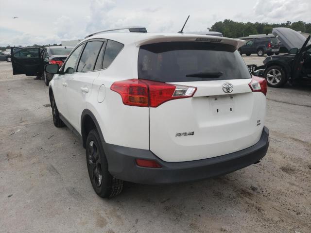 Photo 3 from auction – 2015 TOYOTA RAV4 LE with VIN JTMBFREV0FD161773