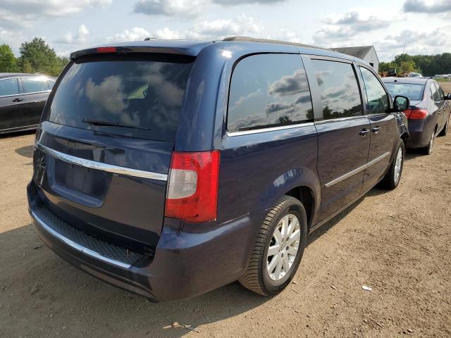 Photo 4 from auction – 2015 CHRYSLER TOWN & COU with VIN 2C4RC1BG4FR505147