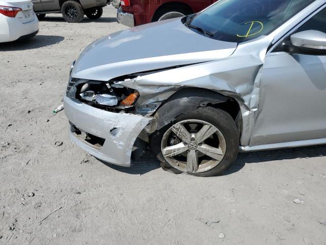 Photo 9 from auction – 2015 VOLKSWAGEN PASSAT SE with VIN 1VWBT7A38FC027520