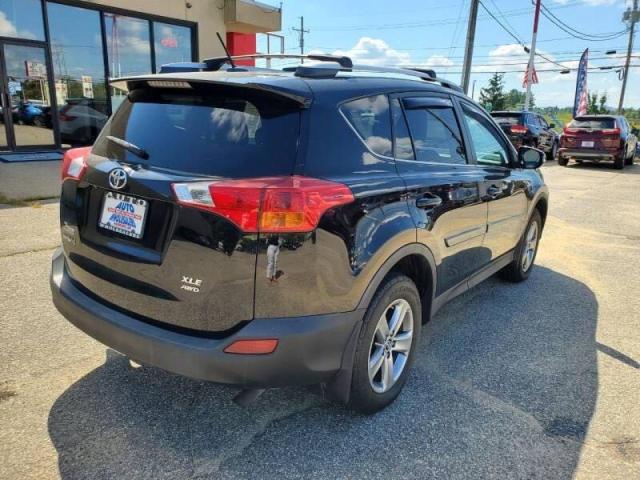 Photo 4 from auction – 2015 TOYOTA RAV4 XLE with VIN 2T3RFREV7FW385012