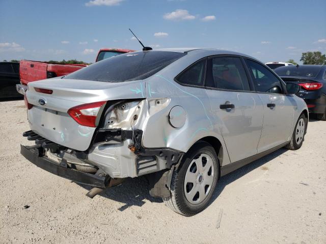Photo 4 from auction – 2012 FORD FOCUS S with VIN 1FAHP3E25CL294403