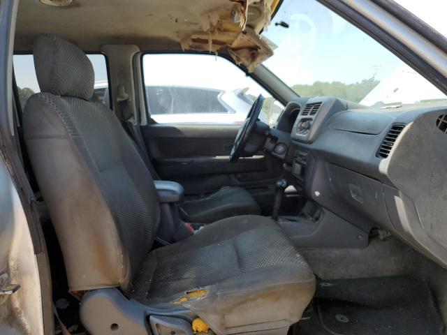 Photo 5 from auction – 2001 NISSAN FRONTIER C with VIN 1N6ED27T01C343054