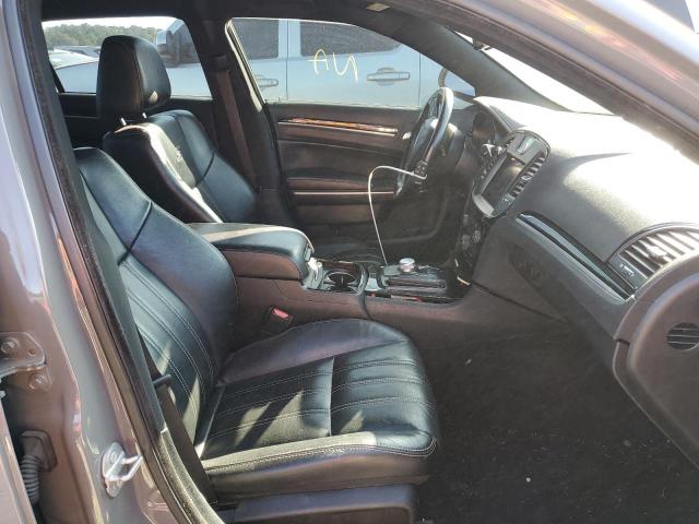 Photo 5 from auction – 2019 CHRYSLER 300 S with VIN 2C3CCABG1KH559547