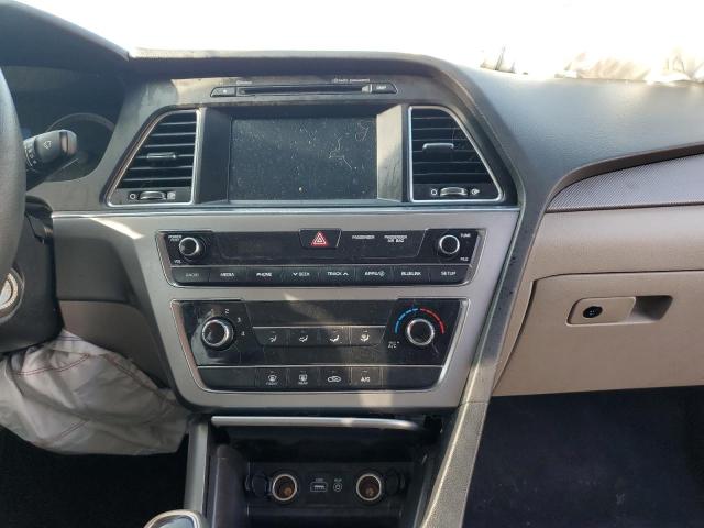 Photo 9 from auction – 2017 HYUNDAI SONATA SE with VIN 5NPE24AF9HH564254