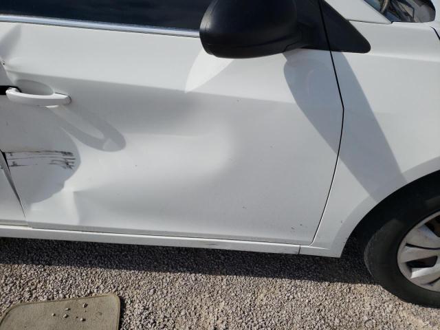 Photo 9 from auction – 2012 CHEVROLET CRUZE with VIN 1G1PC5SH0C7269433